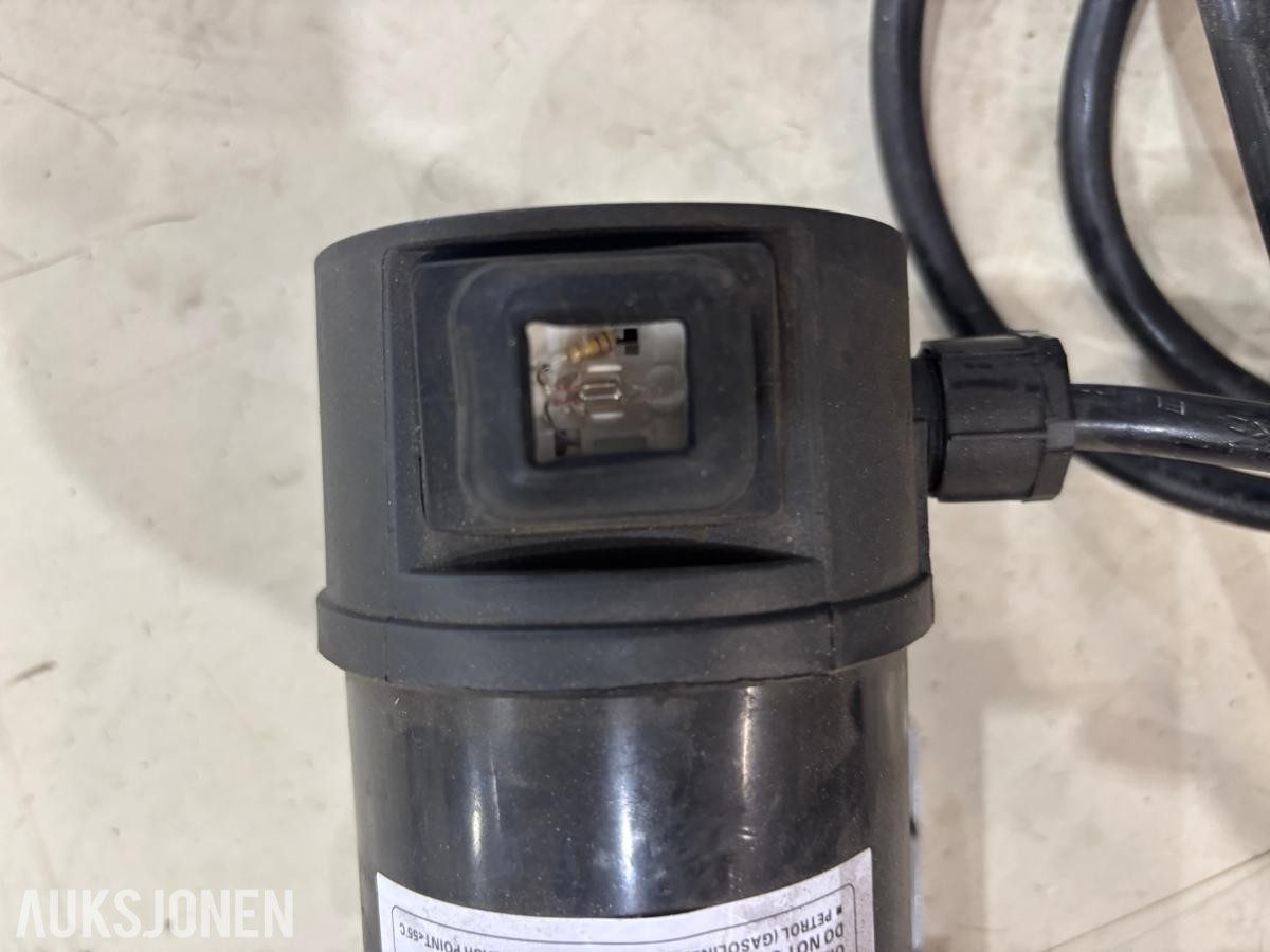 12 V elektrisk dieselpumpe for overføring av diesel. modell DP40012