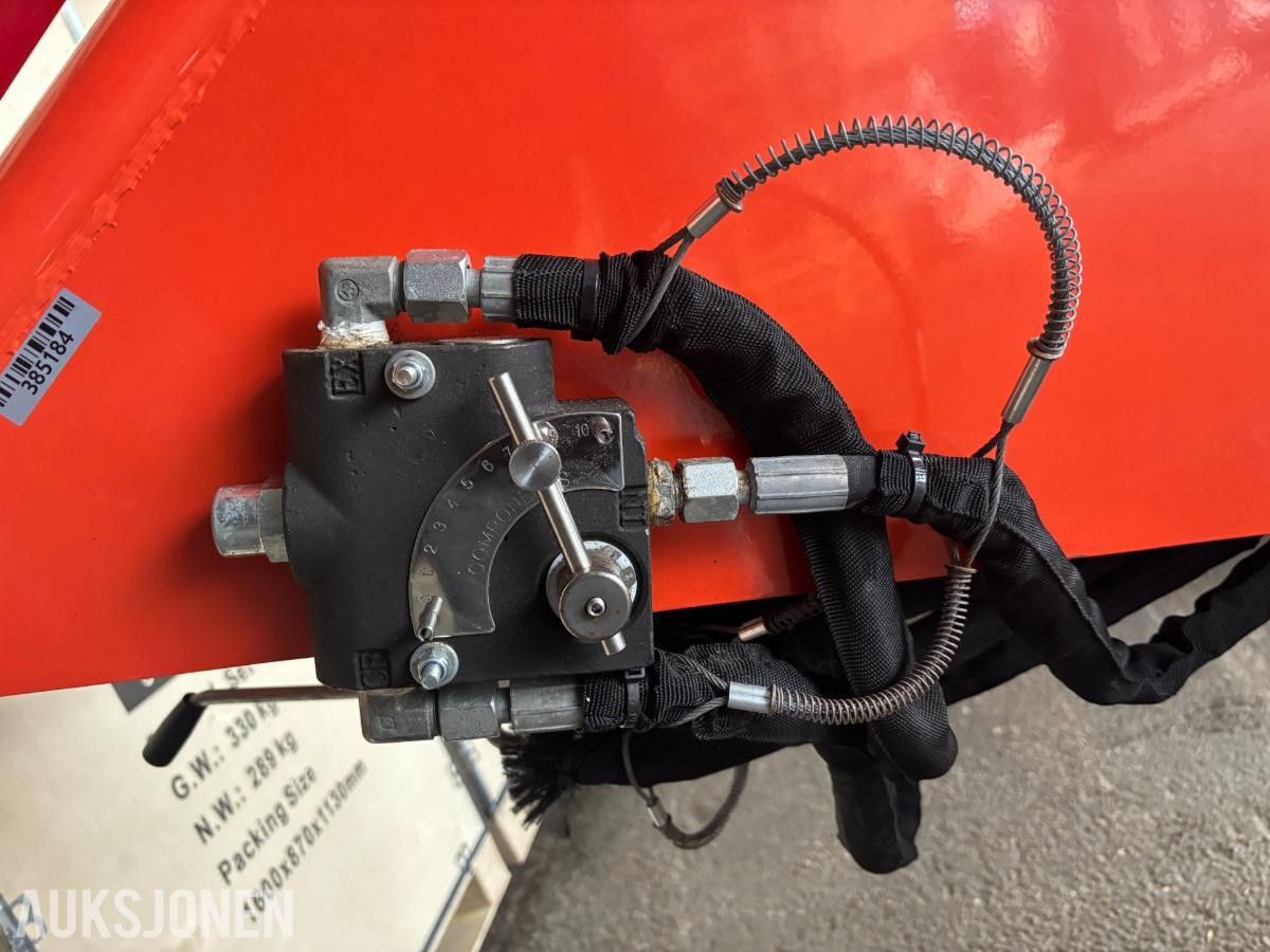 2024 Beaver-XL flishugger med Briggs & Stratton XR-motor. 23065
