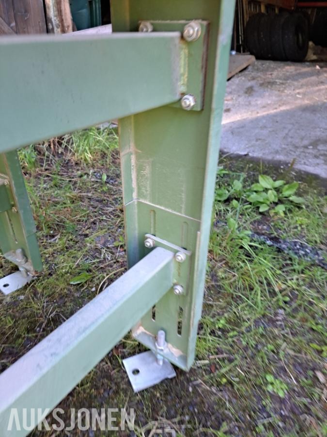 Solid arbeidsbord