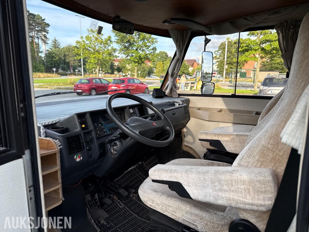 1993 Hymer B544