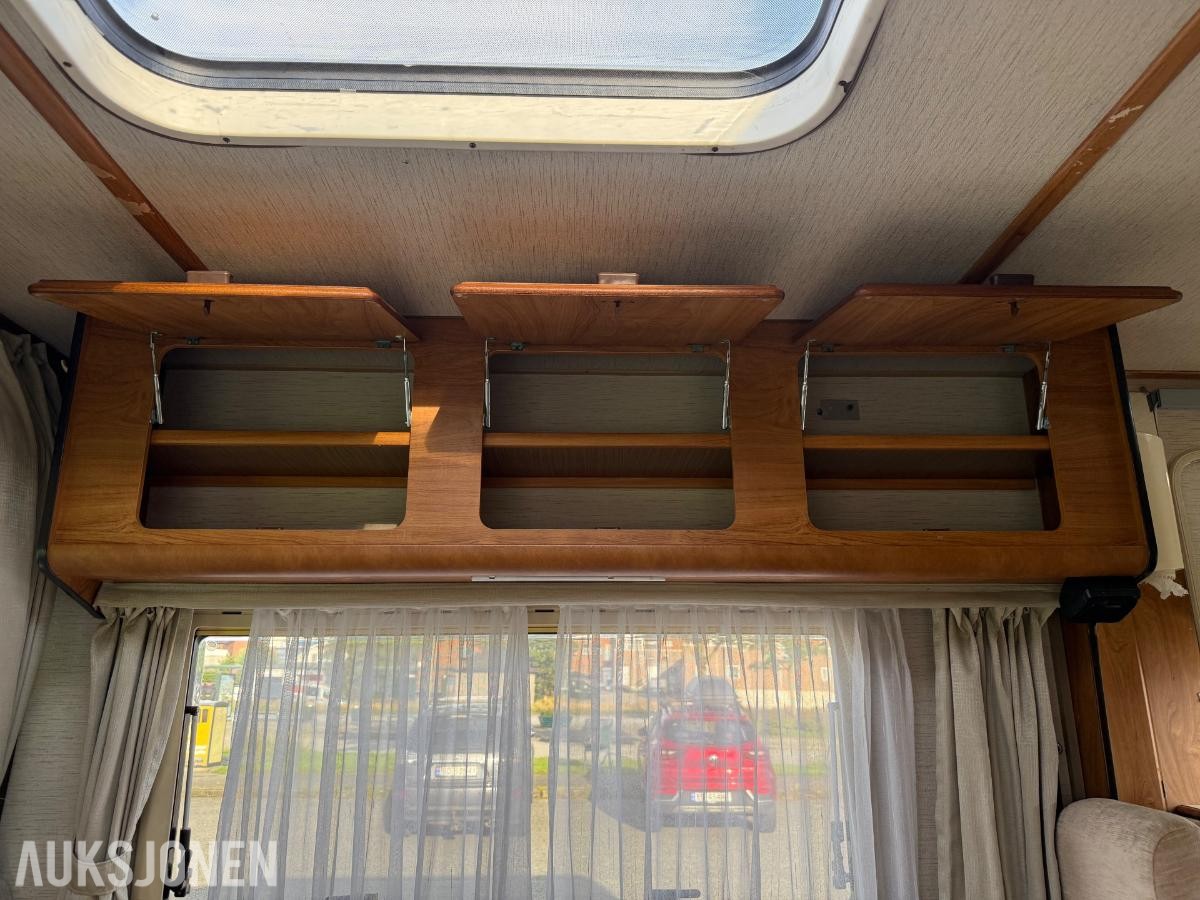 1993 Hymer B544