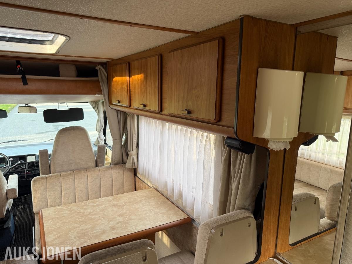 1993 Hymer B544