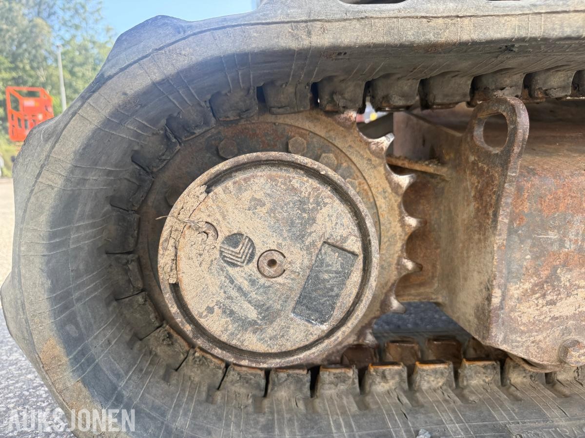 2018 Bobcat E27z minigraver med tiltrotator og graveskuff