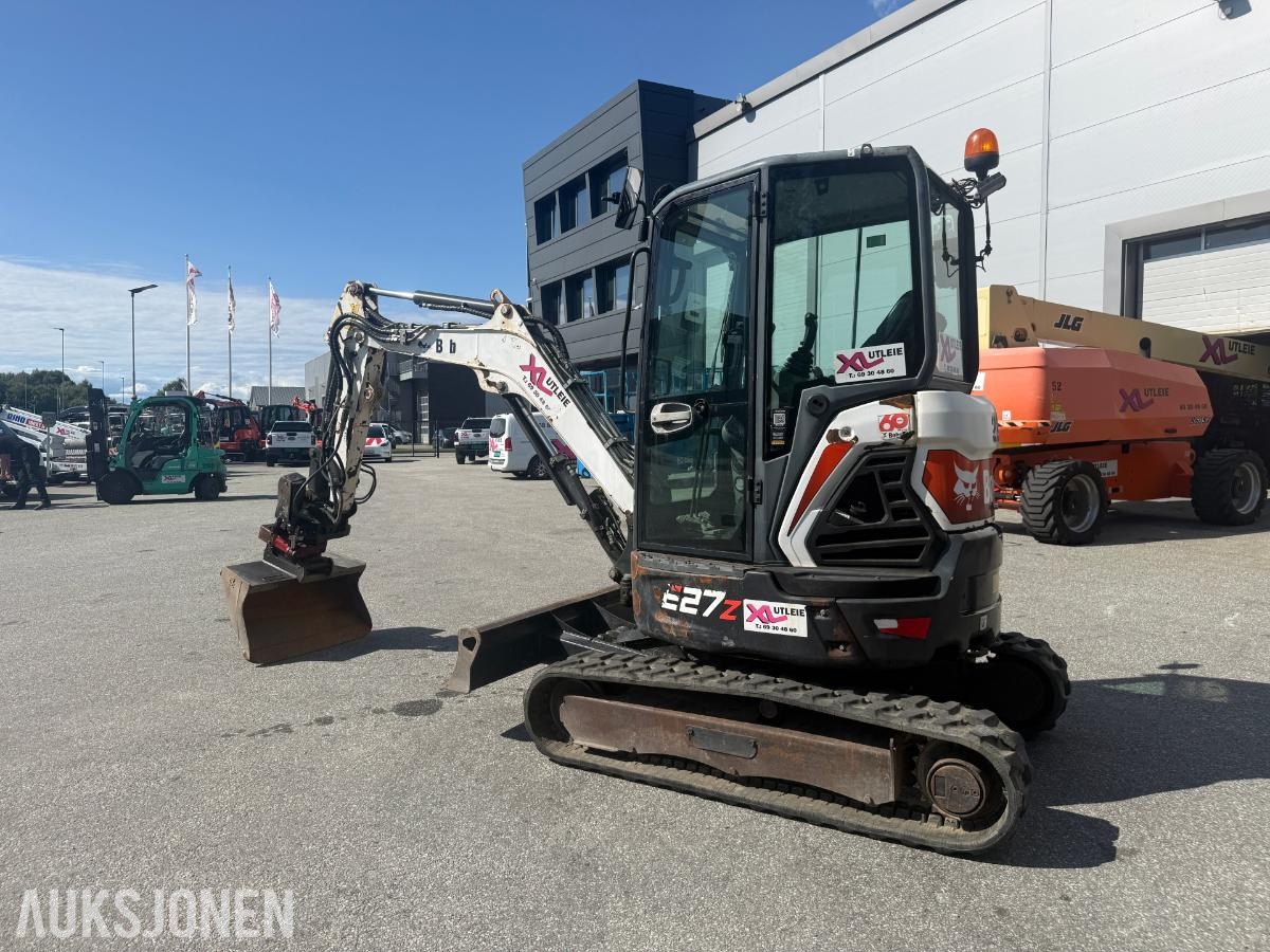 2018 Bobcat E27z minigraver med tiltrotator og graveskuff