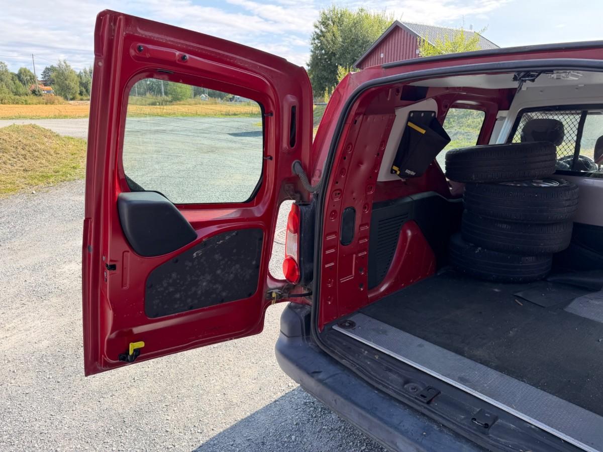 2014 Citroen BERLINGO 1.6-90 D, Manuell, KUN 53090KM, EUOK2028