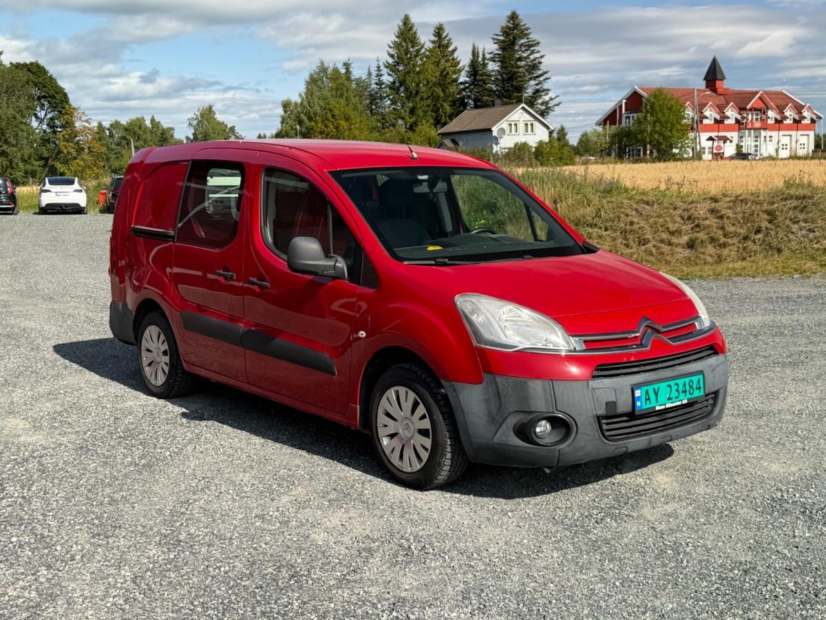 2014 Citroen BERLINGO 1.6-90 D, Manuell, KUN 53090KM, EUOK2028