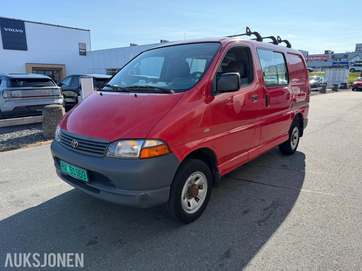 2006 Toyota HiAce 2.5-102 D 4WD, 203000km
