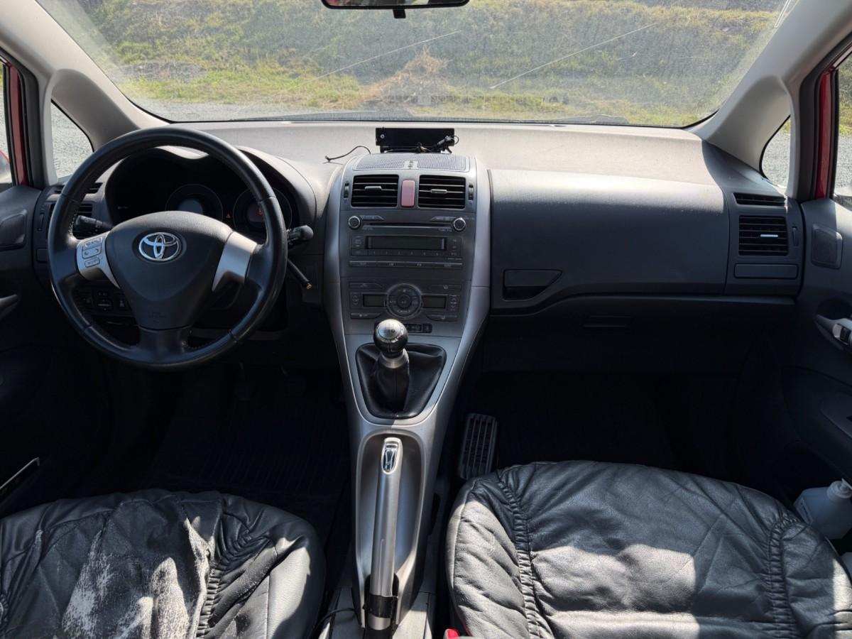 2008 Toyota AURIS 1.4-90 D, Manuell, 120281km, 1 EIER