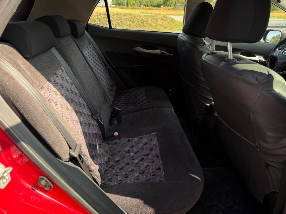 2008 Toyota AURIS 1.4-90 D, Manuell, 120281km, 1 EIER