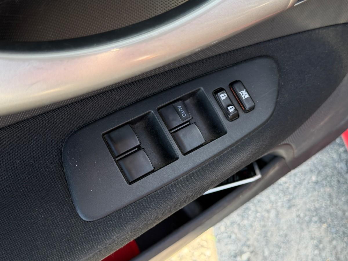 2008 Toyota AURIS 1.4-90 D, Manuell, 120281km, 1 EIER