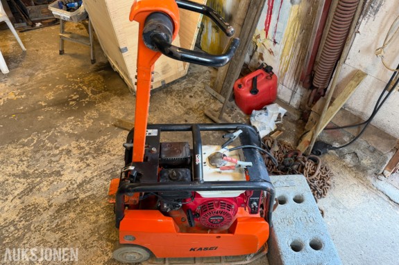 2017 Kasei HZR140D vibroplate med Honda GX 160 motor