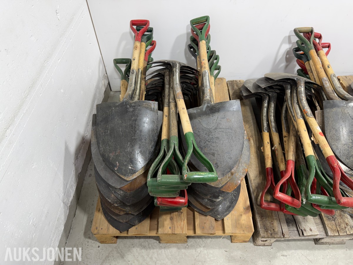 Stort parti spader og hakker – ca. 90 stk