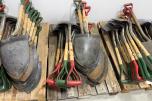 Stort parti spader og hakker – ca. 90 stk 
