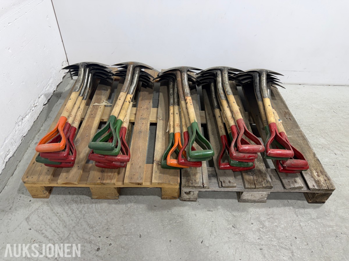 Parti med ca. 30 Norge SF spader 