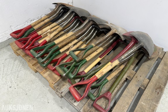 Parti med ca. 30 Norge SF spader 