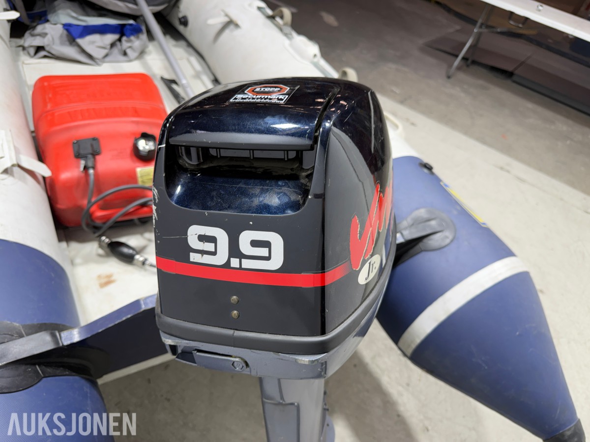 Zodiac C310S båt med 9,9 HK motor