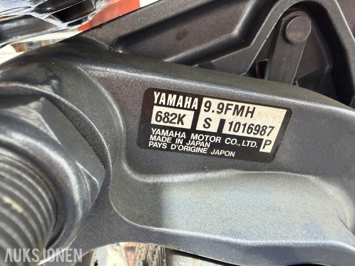 Zodiac C310S båt med 9,9 HK motor