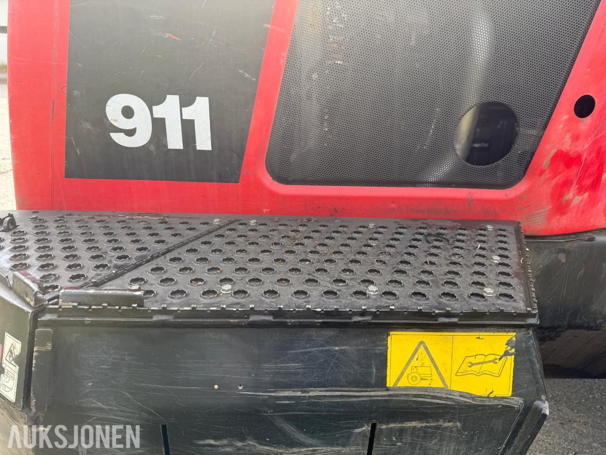 2018 Komatsu 911 Hogstmaskin 1 eier 14855Timer C123 Aggregat