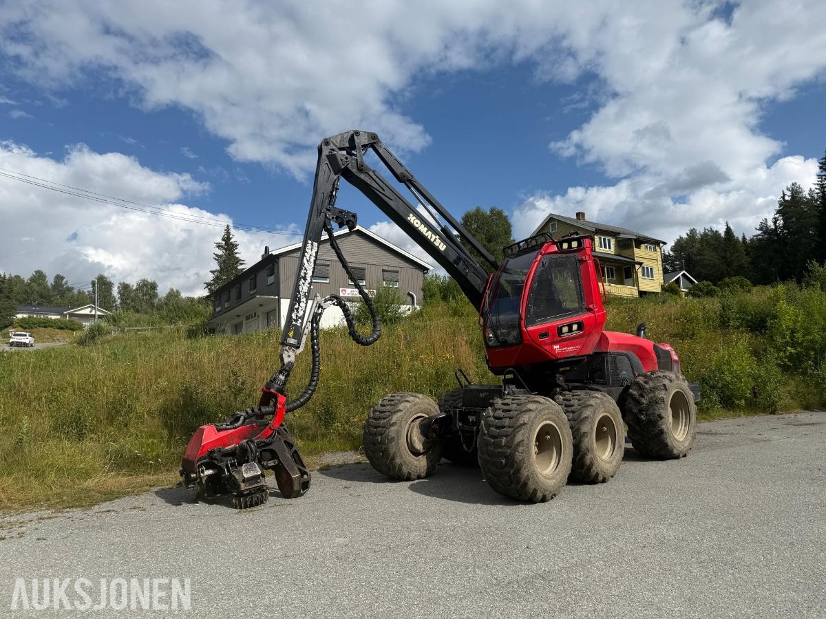 2018 Komatsu 911 Hogstmaskin 1 eier 14855Timer C123 Aggregat