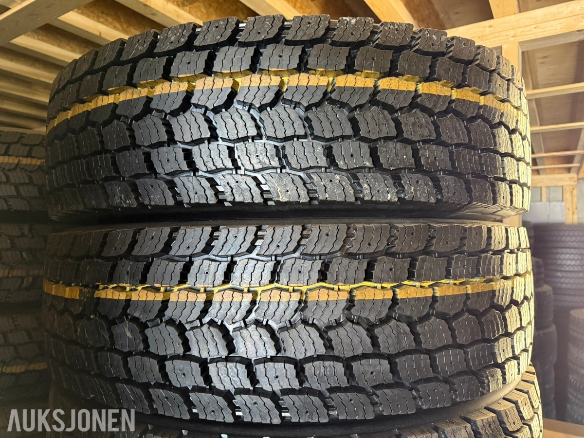 8 stk. nye Boss BWE2 lastebildekk – 315/80 R22.5