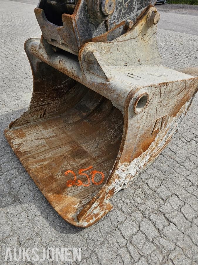 2019 Gravemaskin - Volvo EC 250 EL, 5917 timer