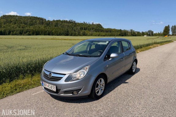 2007 Opel CORSA 1.4-90- 1.4 Sport - EU OK - Billig by og pendlebil
