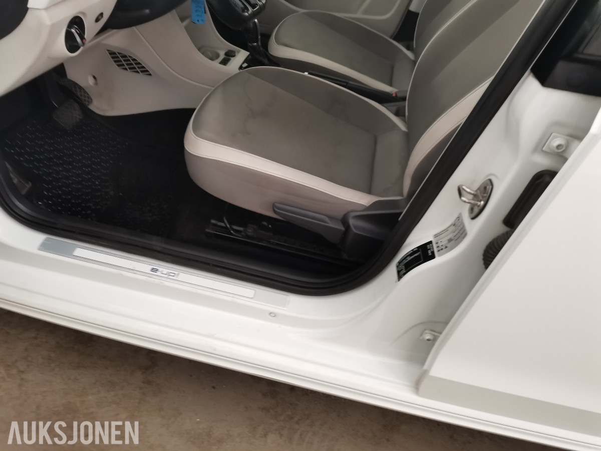 2014 Volkswagen E-UP! *UTEN MINSTEPRIS* EN EIER NAVI CRUISE EU-OK 11.27