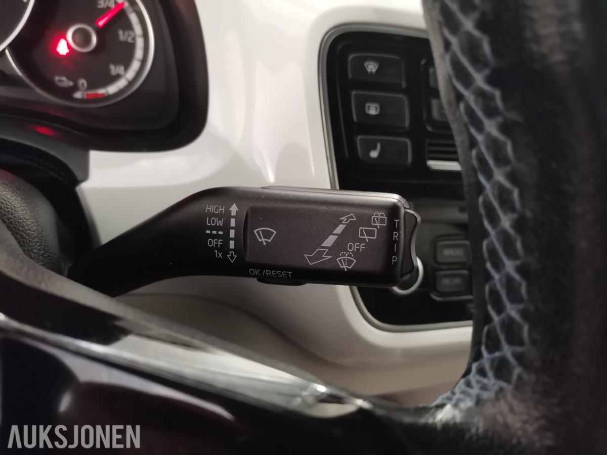2014 Volkswagen E-UP! *UTEN MINSTEPRIS* EN EIER NAVI CRUISE EU-OK 11.27