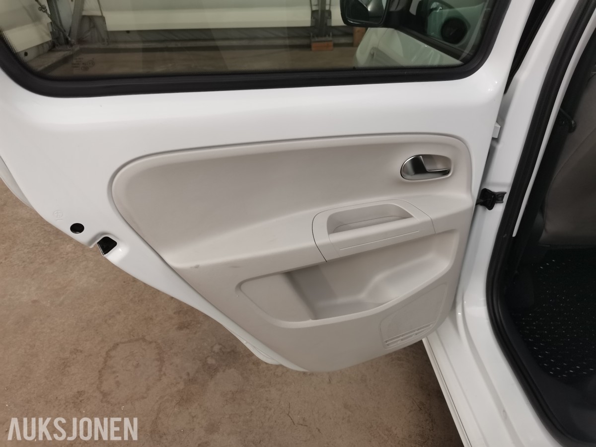 2014 Volkswagen E-UP! *UTEN MINSTEPRIS* EN EIER NAVI CRUISE EU-OK 11.27