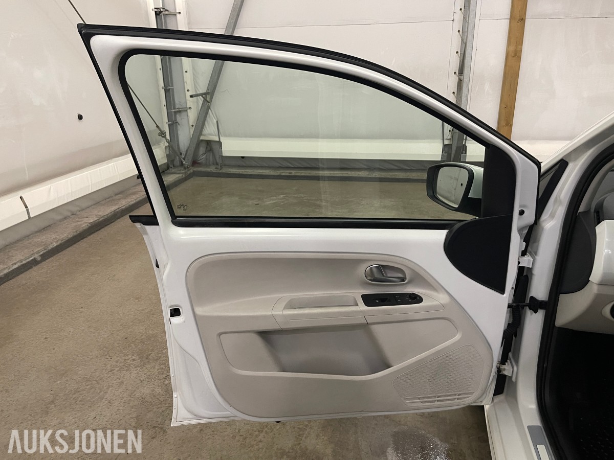 2014 Volkswagen E-UP! *INGEN MINSTEPRIS* EN EIER NAVI VARME I FRONTRUTEN
