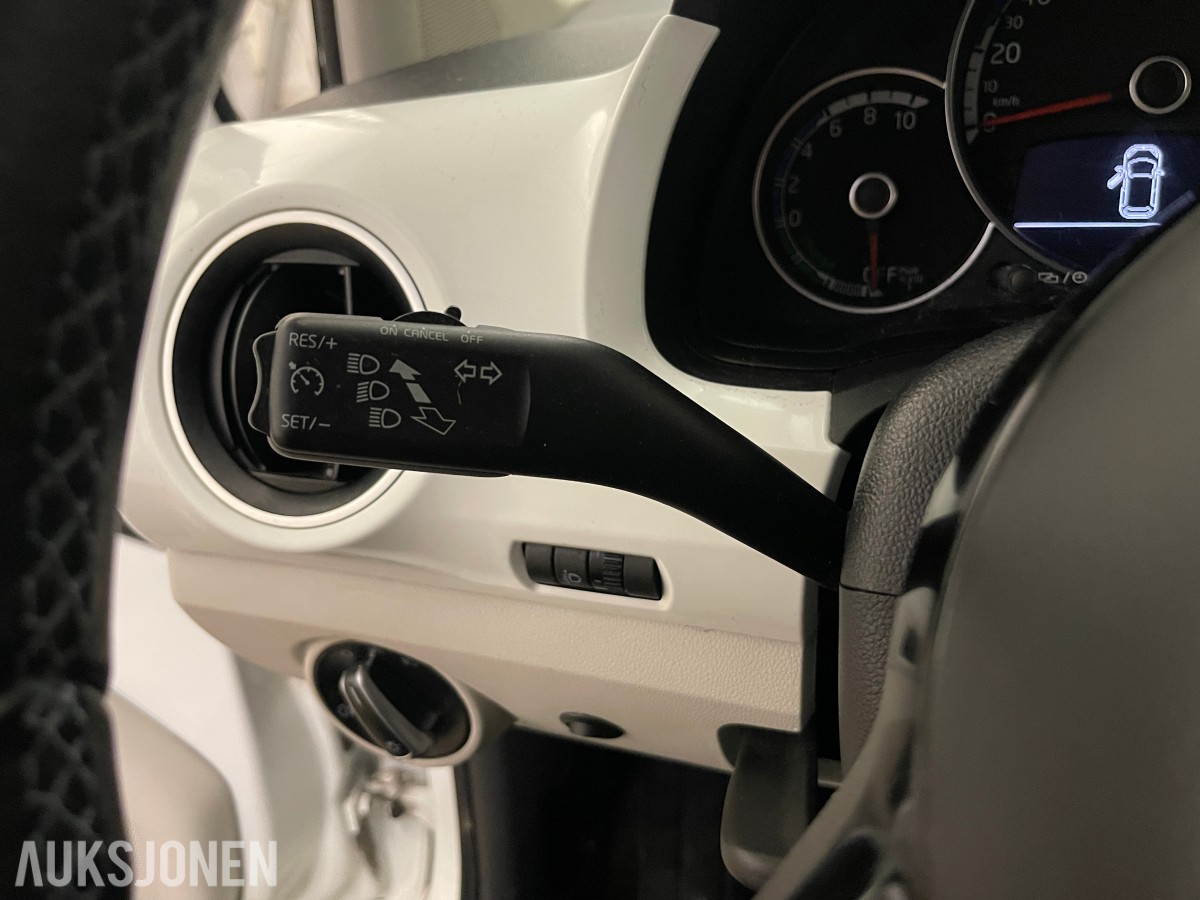 2014 Volkswagen E-UP! *INGEN MINSTEPRIS* EN EIER NAVI VARME I FRONTRUTEN