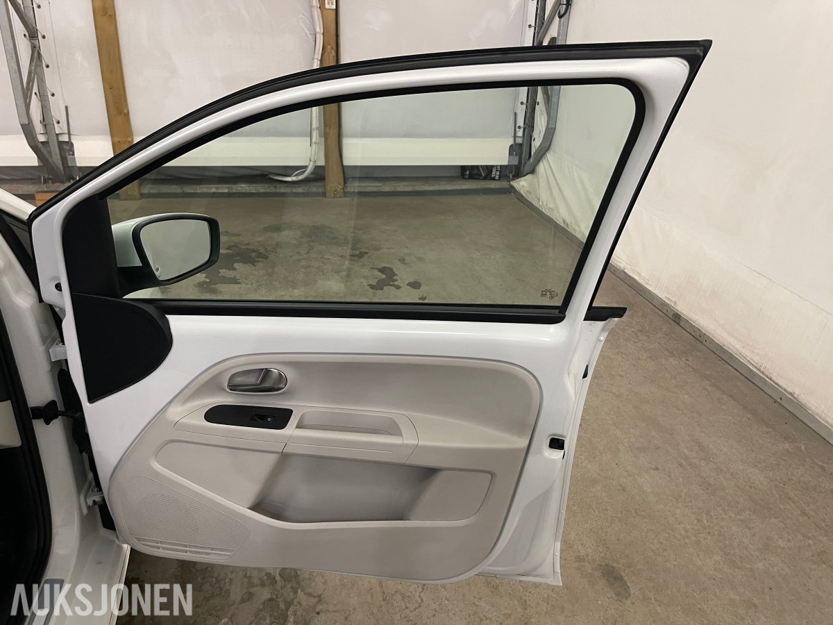 2014 Volkswagen E-UP! *INGEN MINSTEPRIS* EN EIER NAVI VARME I FRONTRUTEN