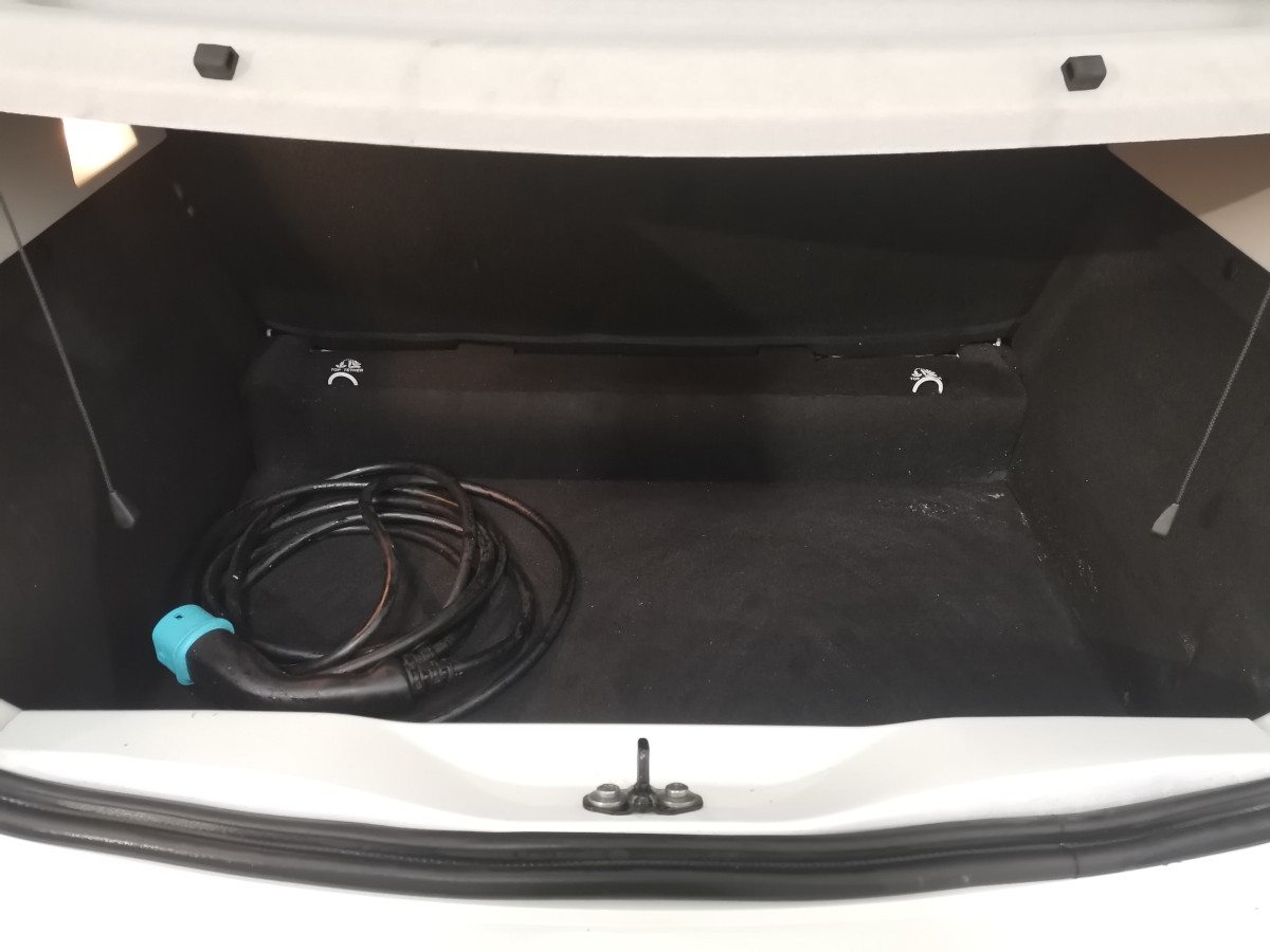 2017 Renault ZOE *UTEN MINSTEPRIS* ZE40 EN EIER LAV KM KAMERA CRUISE