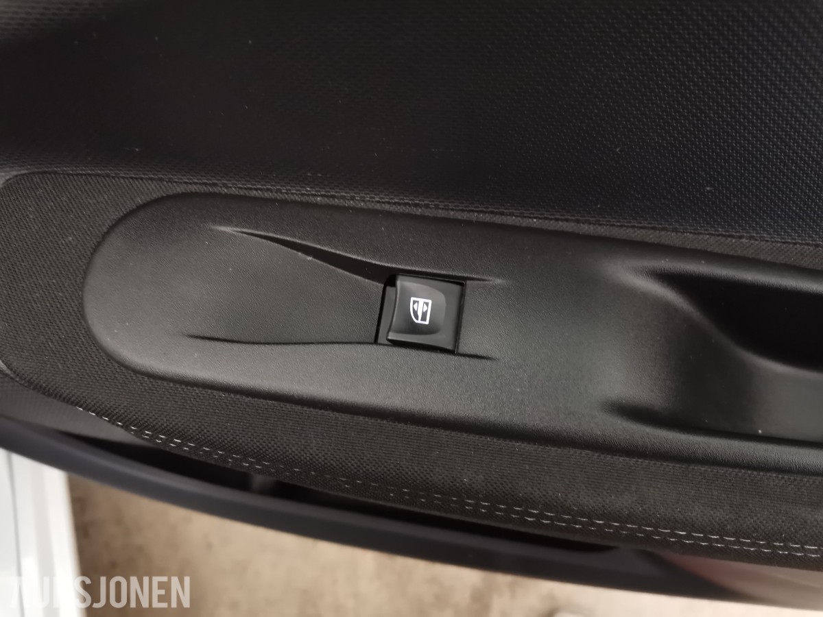 2017 Renault ZOE *UTEN MINSTEPRIS* ZE40 EN EIER LAV KM KAMERA CRUISE