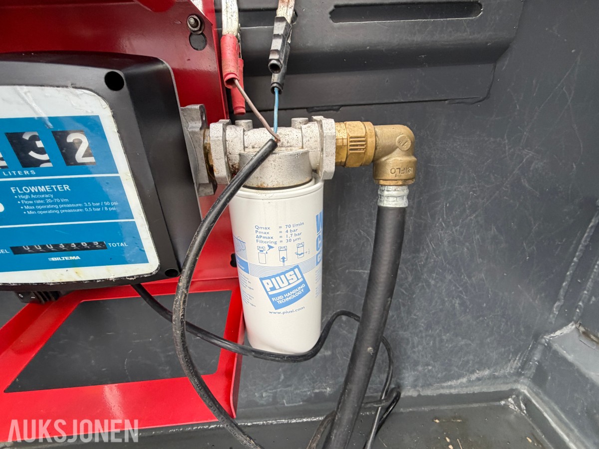 3000 liter Dieseltank med 12V pumpe og mengdemåler