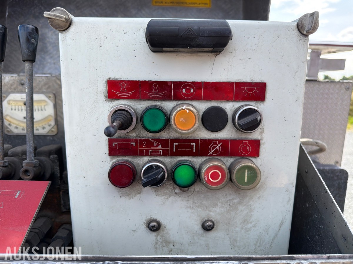 2001 Volvo Vema FL6, 17 meter E-verk Teleskoplift