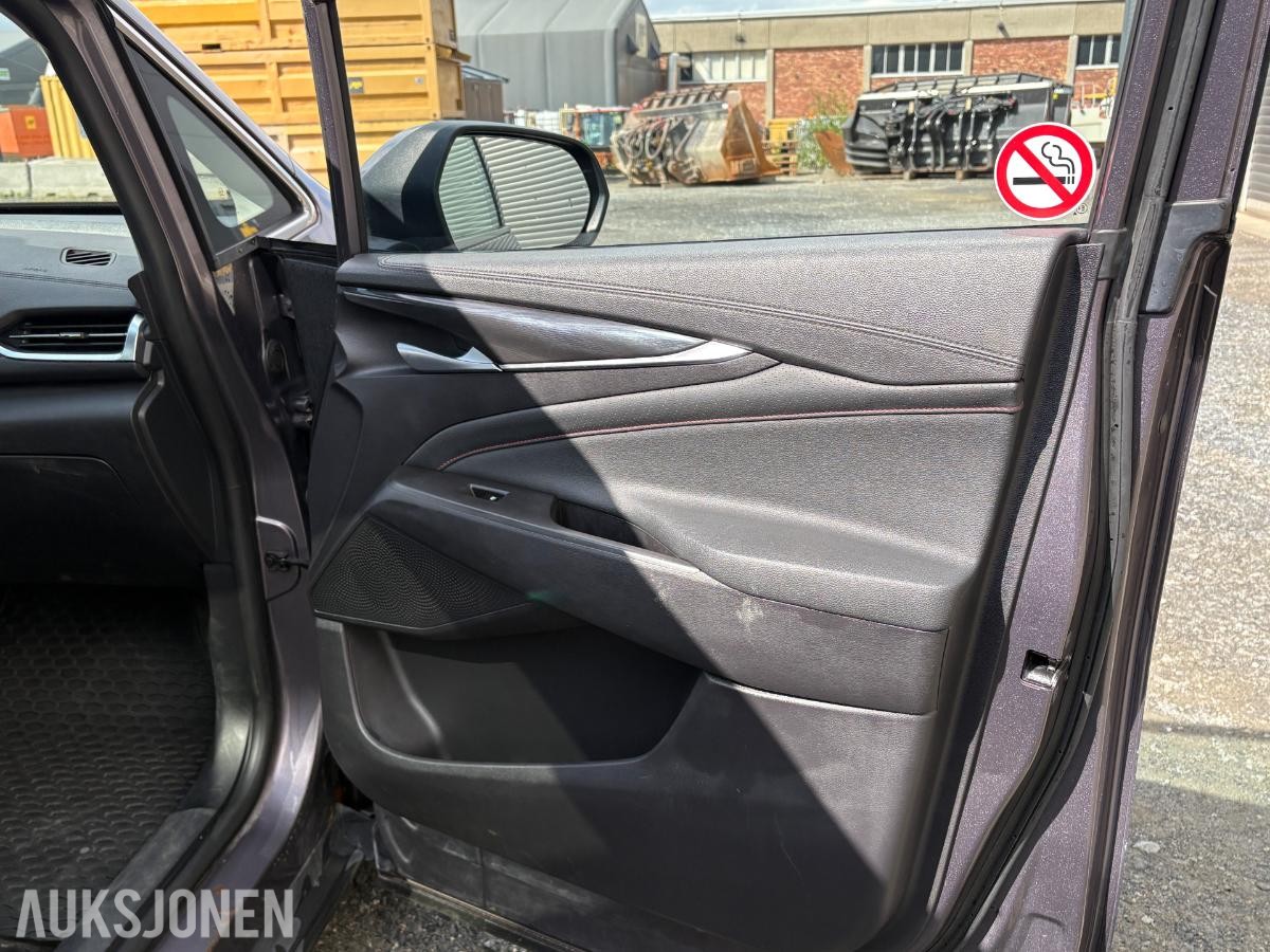 2022 Maxus Euniq 5 7-SETER PANORAMA KAMERA SKINN EU-OK 04.28
