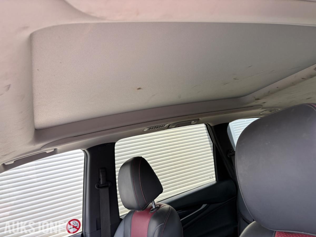 2022 Maxus Euniq 5 7-SETER PANORAMA KAMERA SKINN EU-OK 04.28