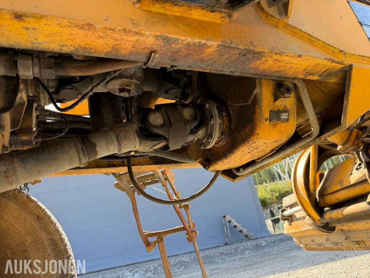 1981 Volvo BM 3500 veihøvel Gjerstad 9-fots frontskjær