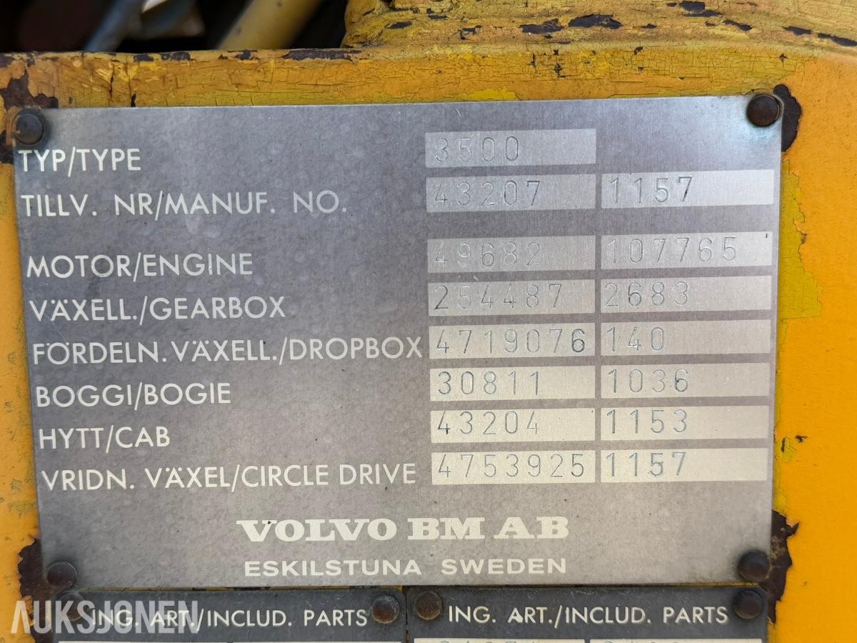 1981 Volvo BM 3500 veihøvel Gjerstad 9-fots frontskjær