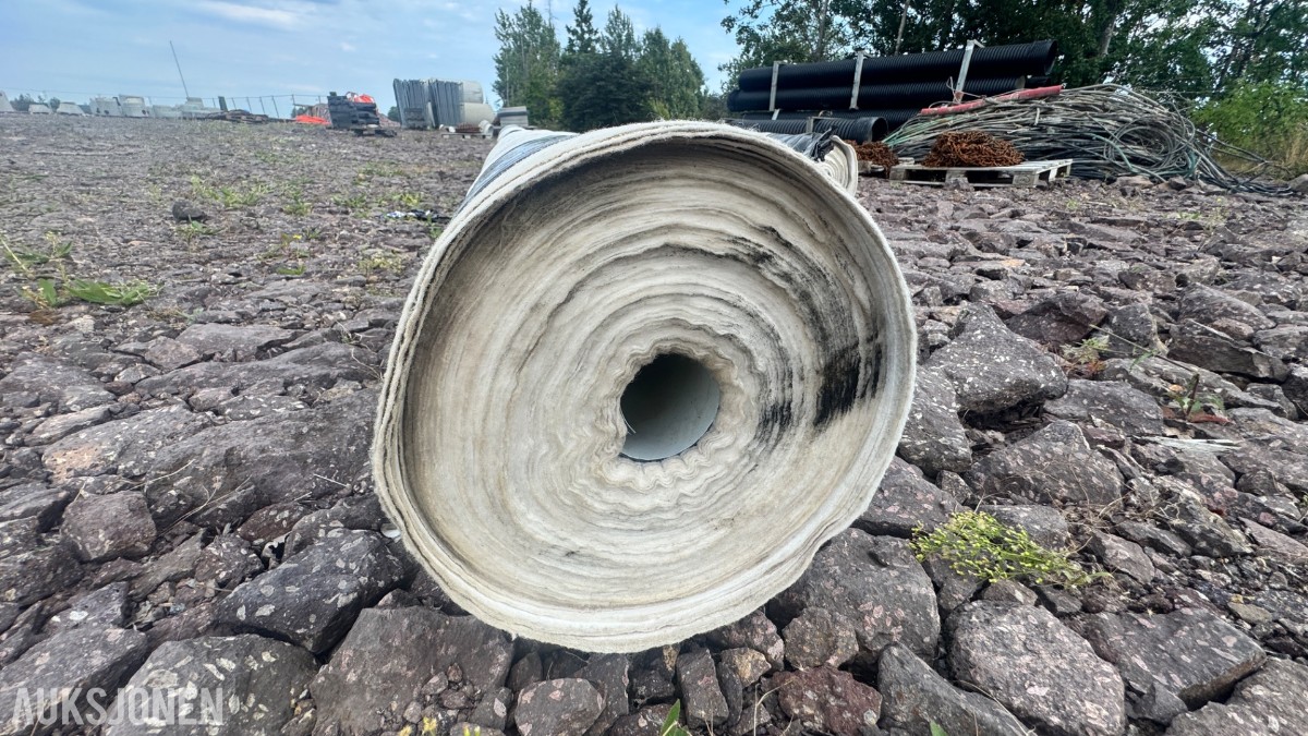 Fiber/veiduk kl.3/NG3 (550m2) 2 ruller