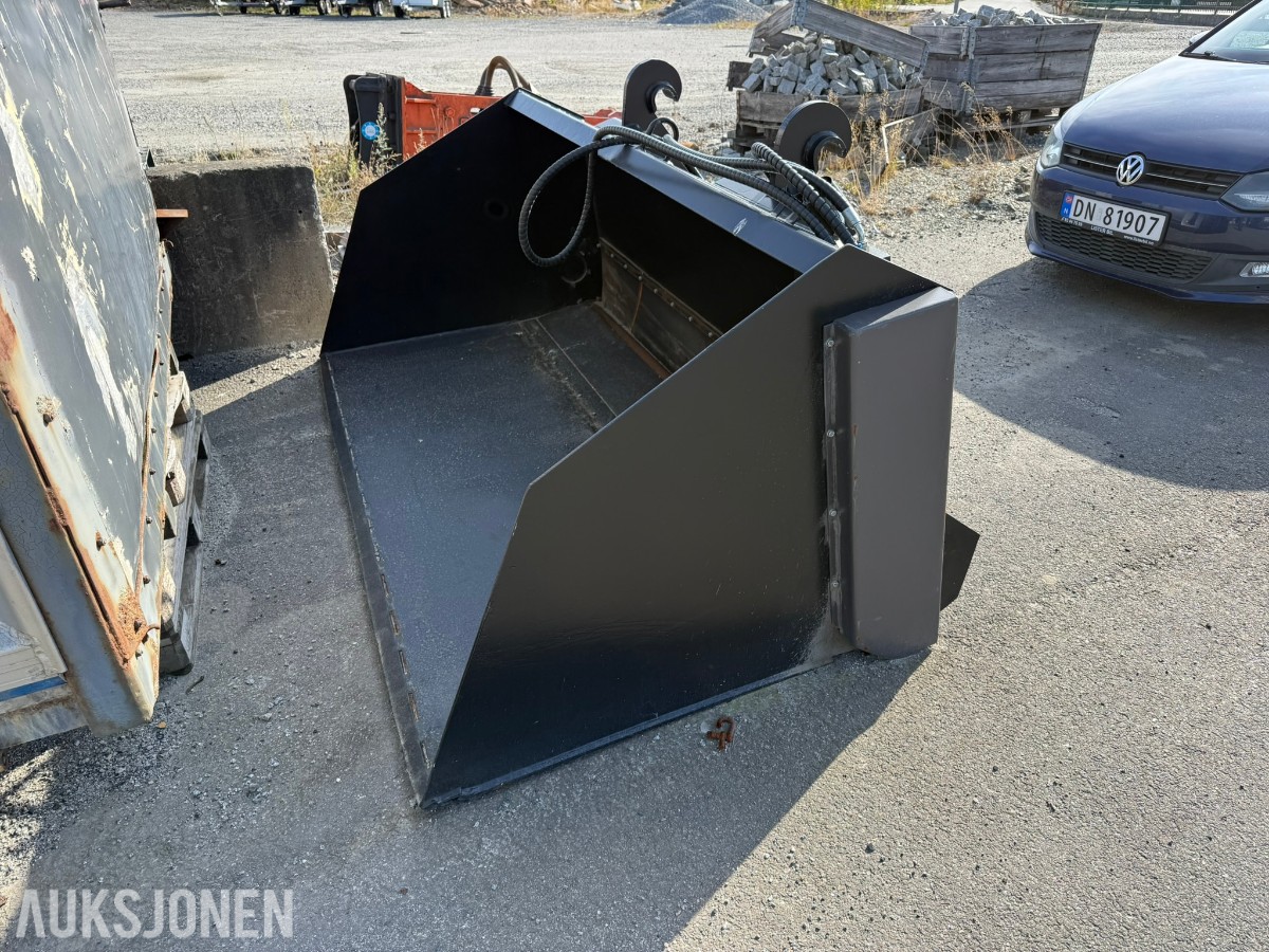 Holms SSH 2000 strøskuffe – BM-feste – 230 cm