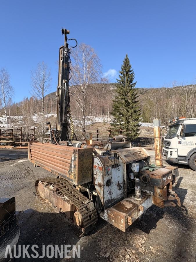 Nemek 300TS  Borerigg vann- / energiboring / brønnboring