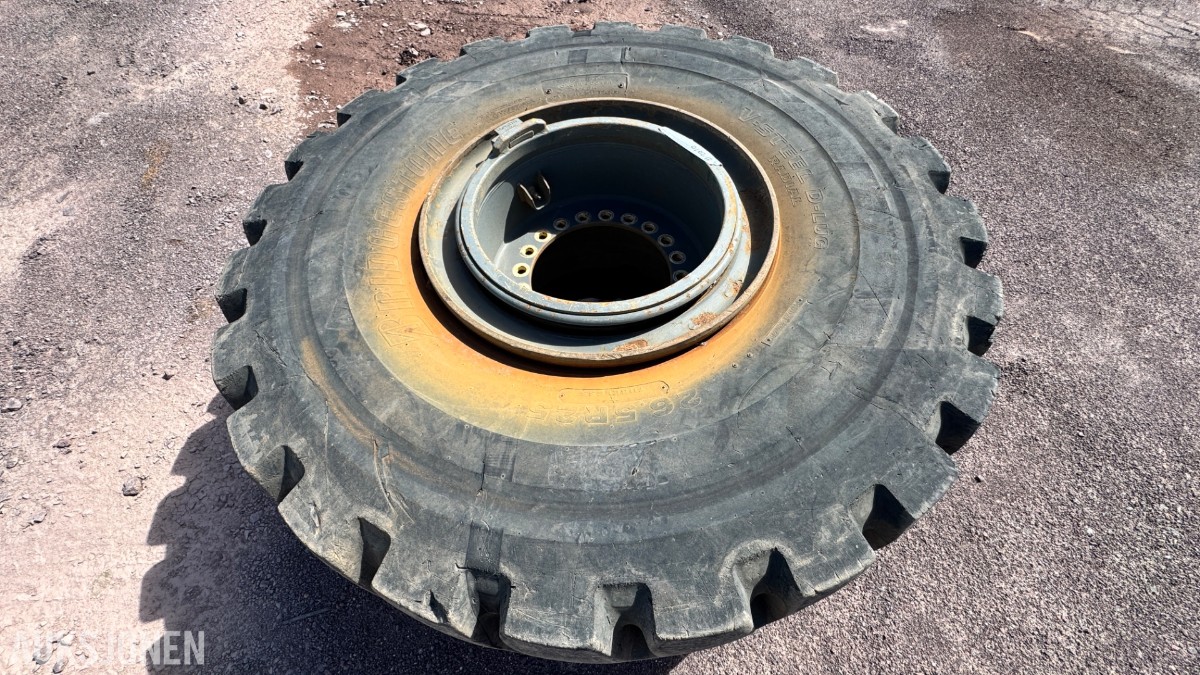 Bridgestone 26.5R25 V-Steel D-Lug OTR-dekk komplett med felg