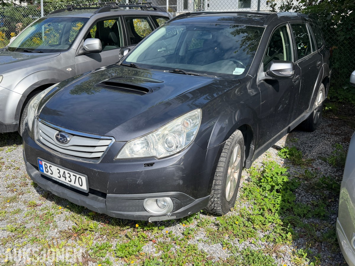 2011 Subaru OUTBACK 2.0-150 D AWD / Hengerfeste / Kun to eiere / Rep.objekt