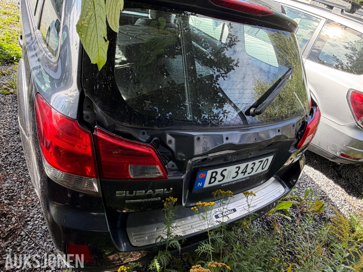 2011 Subaru OUTBACK 2.0-150 D AWD / Hengerfeste / Kun to eiere / Rep.objekt