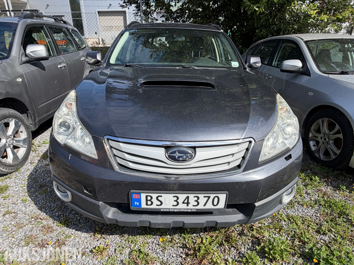 2011 Subaru OUTBACK 2.0-150 D AWD / Hengerfeste / Kun to eiere / Rep.objekt