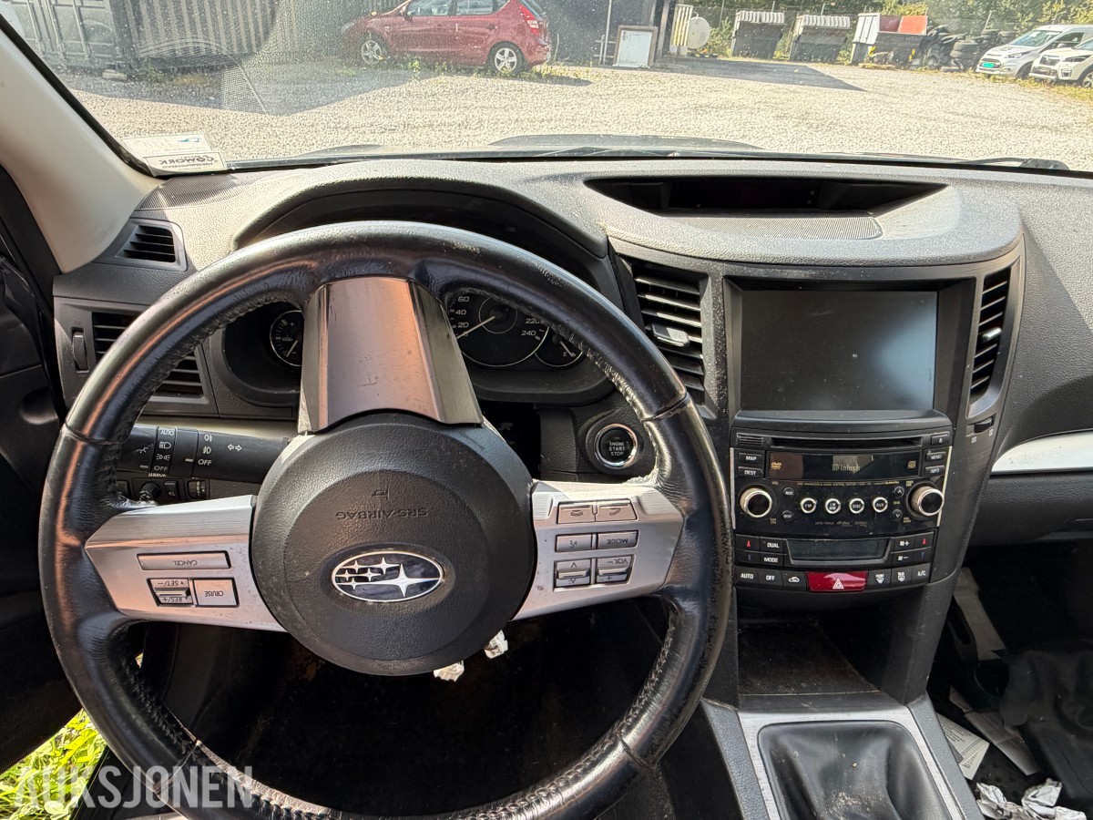 2011 Subaru OUTBACK 2.0-150 D AWD / Hengerfeste / Kun to eiere / Rep.objekt