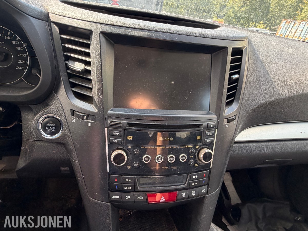 2011 Subaru OUTBACK 2.0-150 D AWD / Hengerfeste / Kun to eiere / Rep.objekt