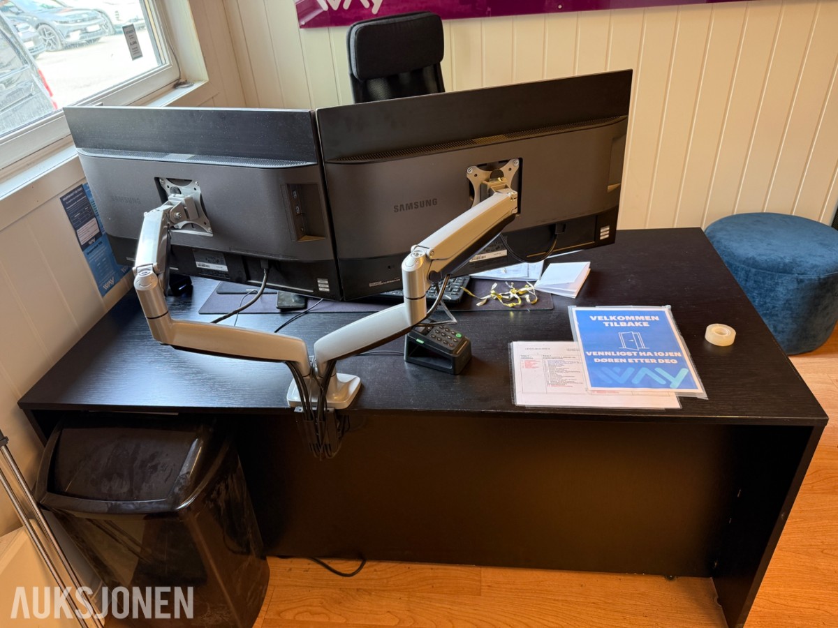 Resepsjons- og venteromsmøbler – selges samlet som vist på bilder